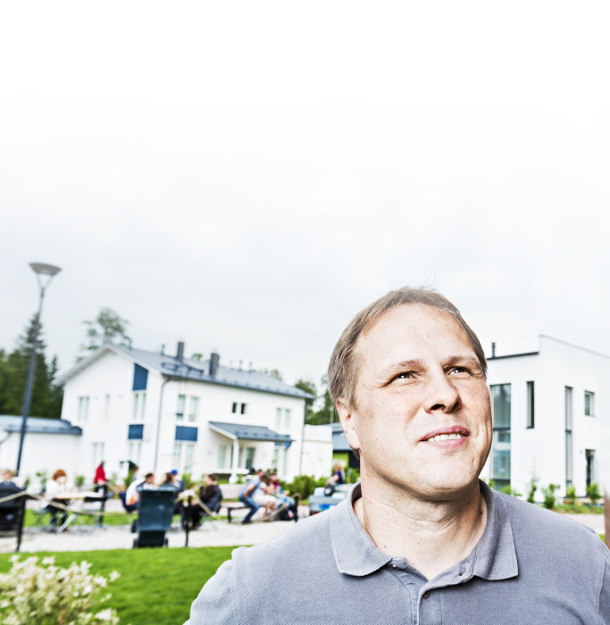 ”Johtamisessa on tärkeintä miettiä, tehdäänkö oikeita asioita”, Jouni Vastamäki korostaa. 