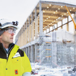 Työmaapäällikkö Teppo Virtala kertoo, että urakoitsijoiden talvirakentamisen osaamisessa on vielä parantamisen varaa. 
