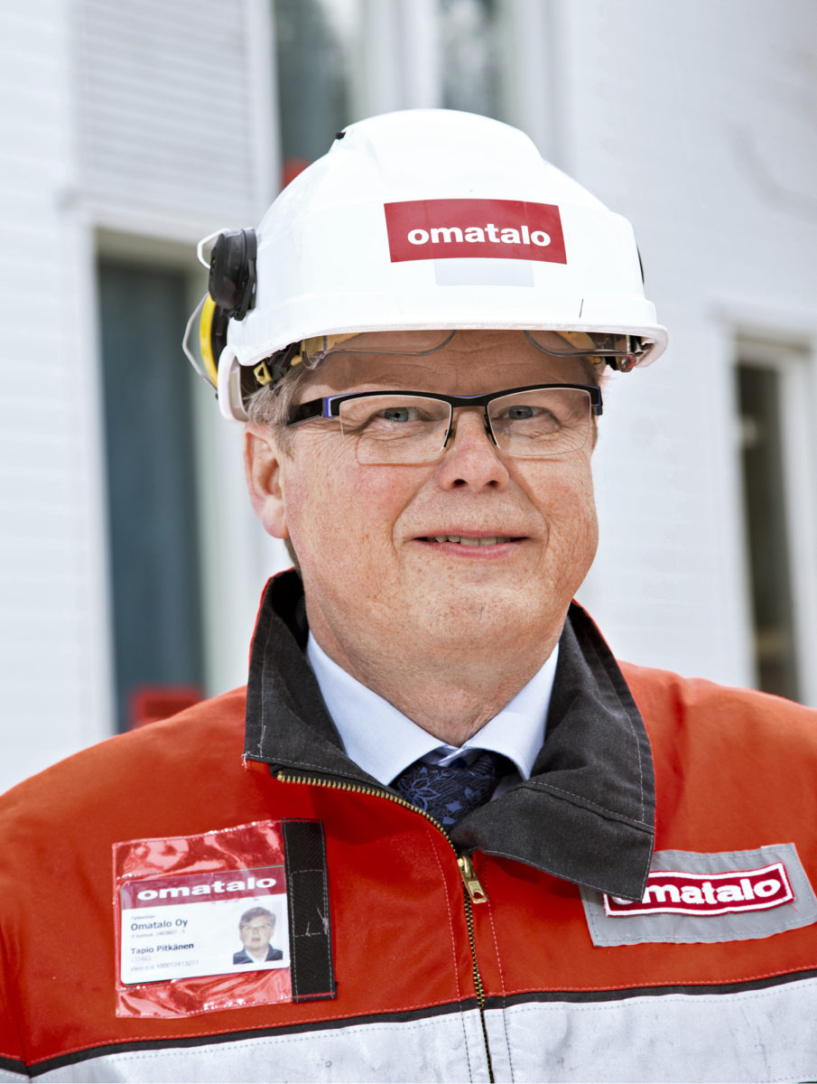 Vilpittömyyttä,  ahkeruutta, eikä mitään pelien pelaamista, kertaa Tapio Pitkänen. ajatuksiaan esimiehenä olemisesta.