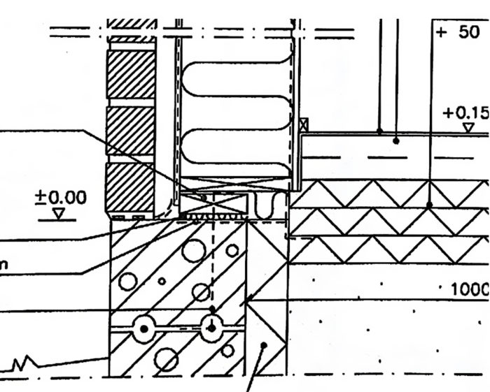 Monessa asuntokaupassakin ongelmia aiheuttava kohta on ulkosein&auml;n alapuun ja sokkelin v&auml;lisen niin sanotun &rdquo;perslankun&rdquo; alla oleva villakaista.